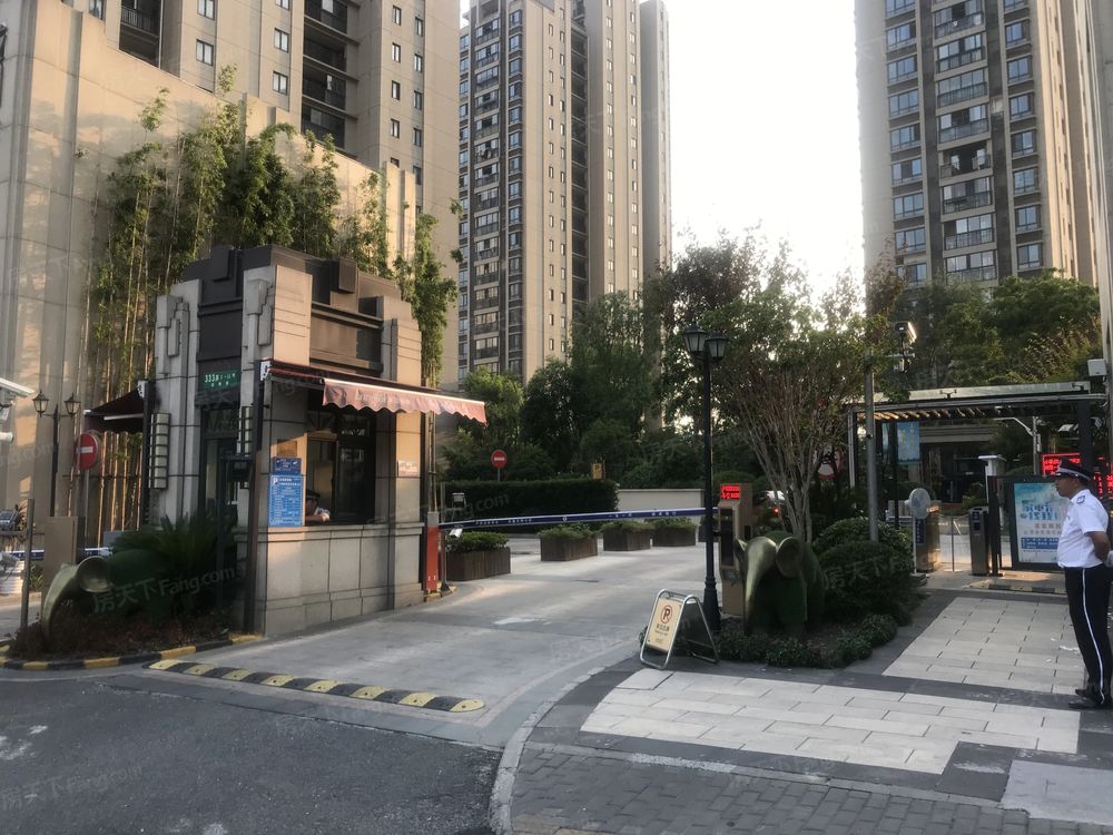小区相关图