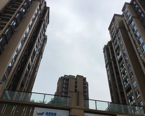 华宇西城雅郡3室2厅南