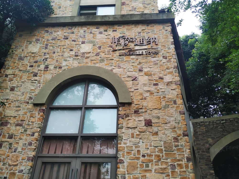 小区相关图