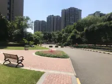 观音桥 保利江上明珠馨园四房189万