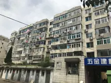 宇峰旁.满五唯一.南北向西明厅.视野开阔.采光好.