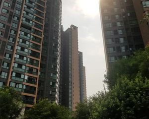 海伦国际一期5室4厅南