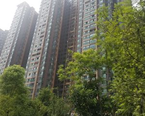 海伦国际一期3室1厅东南