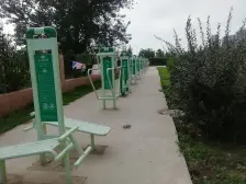 复式公寓,利用空间大,楼层好,采光好。