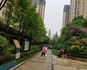 万科缇香荟1室1厅东南