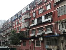 古城街道水泥厂社区 南北通透两居 明厨明卫的格局 满五唯一