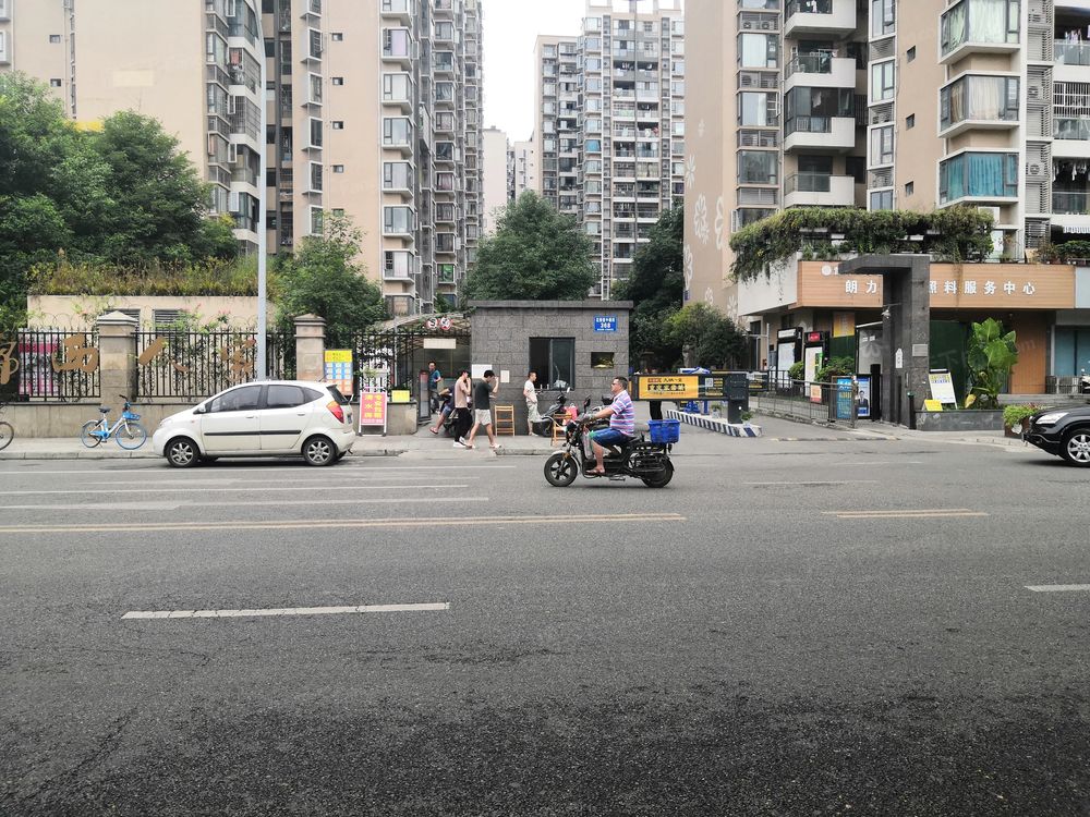 小区相关图