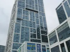 新星星海中心 精装修小户型 两个窗户 总价低