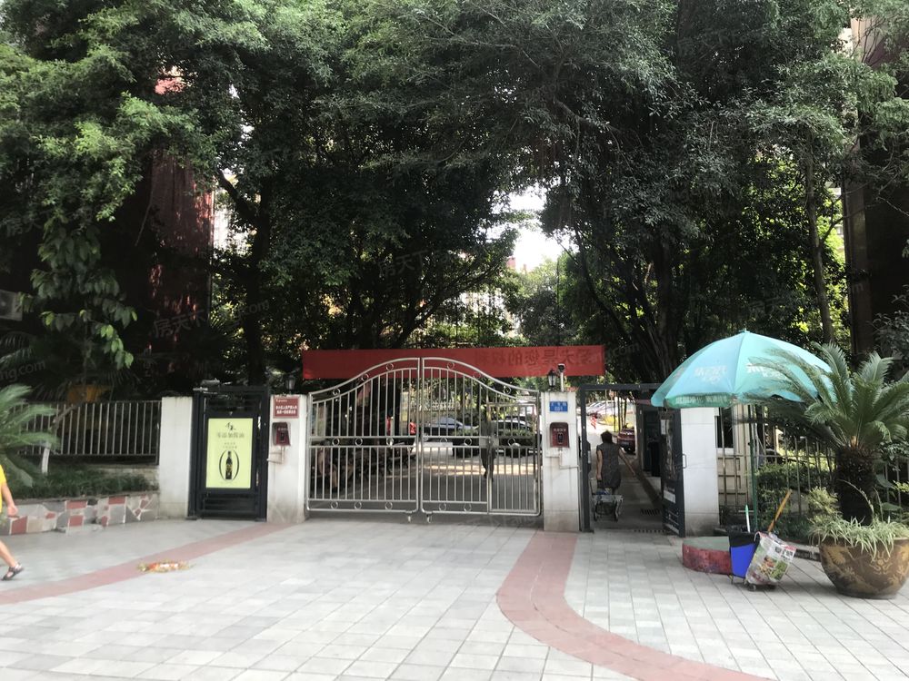 小区相关图