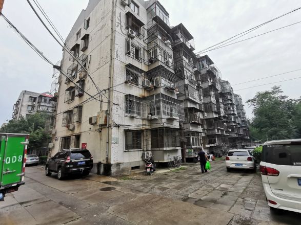 西潞南大街实景图