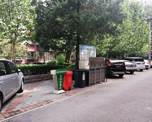 东直门地铁口花园小区南向2居可拎包入住