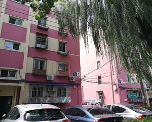 十字坡东里1室1厅南
