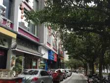 精装修,高楼层采光通风好,楼下地铁口