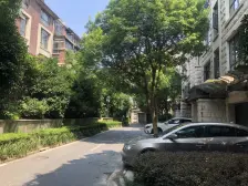 品质小区+同房型此房价格有优势+有车库百联商圈诚售