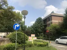 大三房+户型方正+近万达+采光好+业主诚心