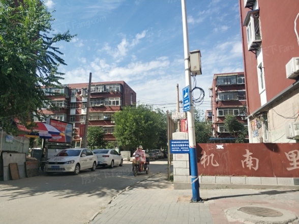 机场路南楼