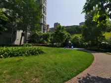 西区 爱加橄榄园四房100万