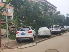 地铁口 两室 双气 中间楼层 86年