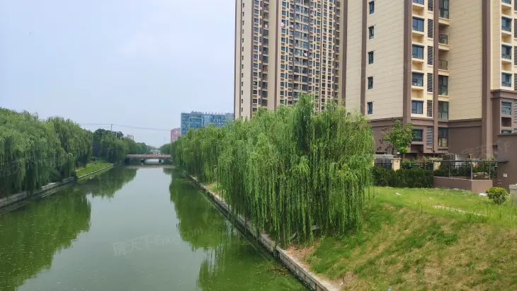 彩叠湾实景图
