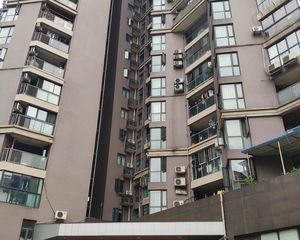 雕墅2室1厅西南