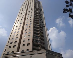 总府花园2室1厅西