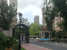 地铁口洋房 大花园别墅的居住体验