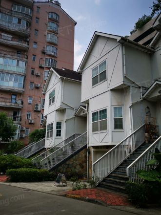 【中华园三期】| 成都市武侯区桐梓林北路16号6栋2单元3楼c号房屋