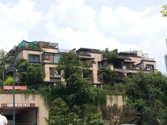 旭辉城别墅实景图