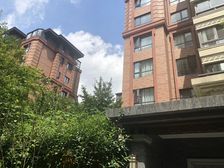 主卧朝南,环境优美,居家装修,诚意出售