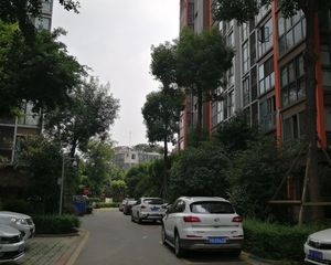 锦丽华庭2室2厅东南
