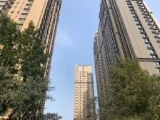 此房满五唯一 中楼层 户型方正 小户型拎包入住