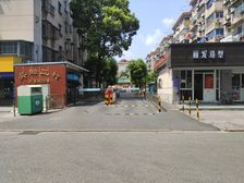 三房朝南,户型方正,视野采光好,诚心出售!