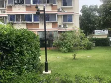 此房满五 v 一,三开间朝南,方正户型,采光 JI 佳。