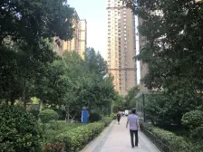 亚星盛世郦都 医疗配套成熟 出行方便 临地铁 带电梯 朝南