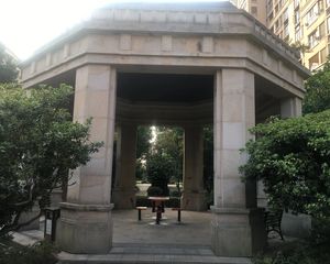 南北通透,朝南双阳台,装修好,领包入住,楼层好