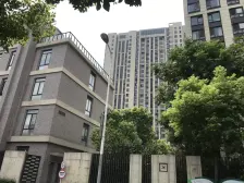 高层非顶楼+南北通+近地铁+出门就是瑞虹天地