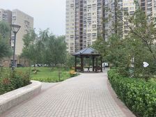 金隅泰和园2室1厅南
