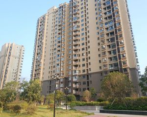 南北通透,采光好 装修好,环镜优美 近地铁 视野好,诚心出售