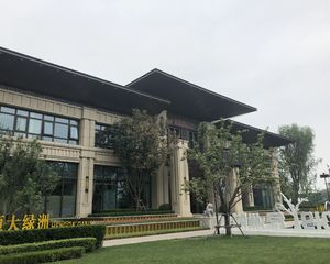 精装修的房子楼层不错采光不错适合刚需上车