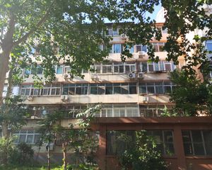 蓟门桥中国政法大学南北田字格三居室随时可签约