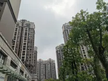 远洋精装复式6房2厅3卫,业主诚心出售,装修保养好。