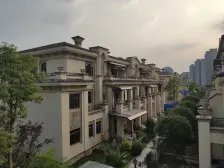 239万买 照母山联排别墅 实地360平 带双车库