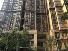 标准一室,中间楼层视野开阔,诚心出售