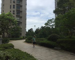 世纪城临江苑3室2厅南