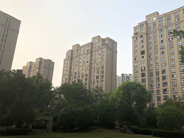 信达蓝爵实景图