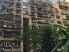 德兴里电梯小三室+中华路+单配房 位置好+出入方便