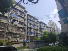 出门300米到地铁三号线淞滨路站周边有教育资源菜场购物广场