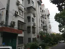 首付底,户型方正,地铁近,得房率高,绿化高