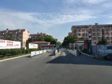 淞泽八区三室出售,采光好,位置佳,业主诚心