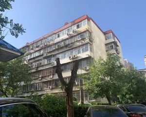 太和小区南北通透,双卧室朝南,前后不临街